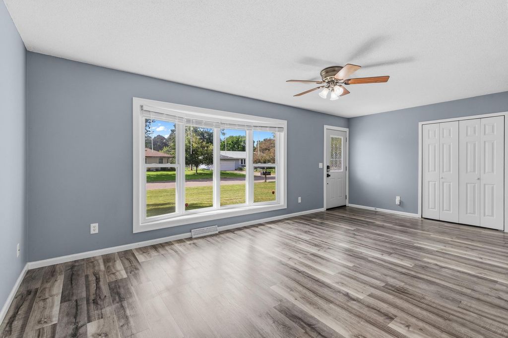 10924 Gettysburg Avenue N, Champlin, MN 55316 — photo 4
