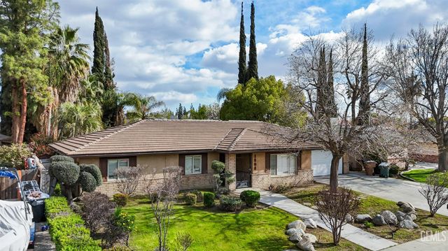 1808 El Portal Drive, Bakersfield, CA 93309