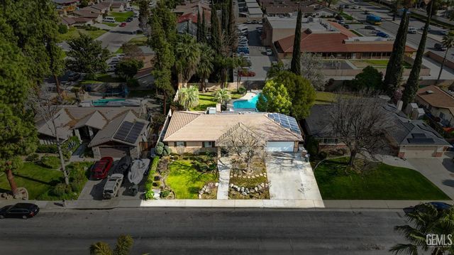 1808 El Portal Drive, Bakersfield, CA 93309