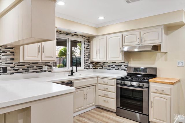 1808 El Portal Drive, Bakersfield, CA 93309