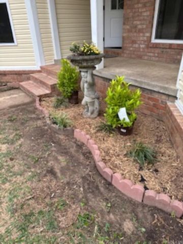 1179 Pinecrest Dr, Camden, AR 71701