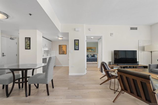 425 W Beech Street 1201, San Diego, CA 92101