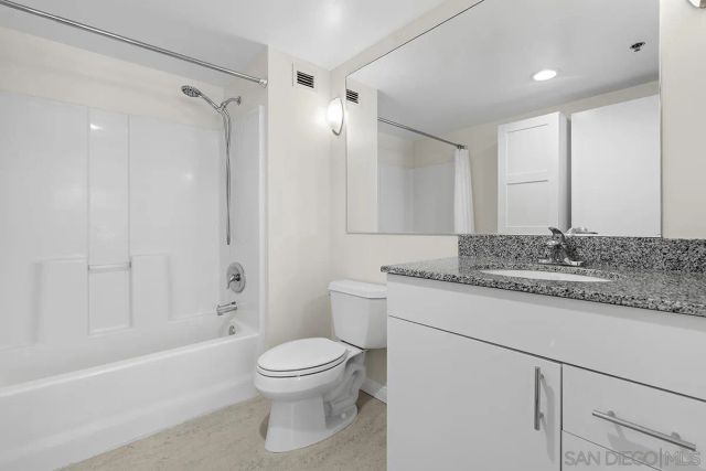 425 W Beech Street 1201, San Diego, CA 92101