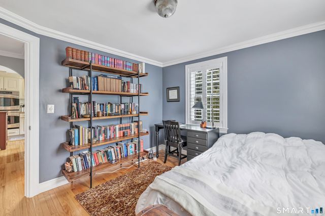 87 James Street, Fairfield, CT 06824