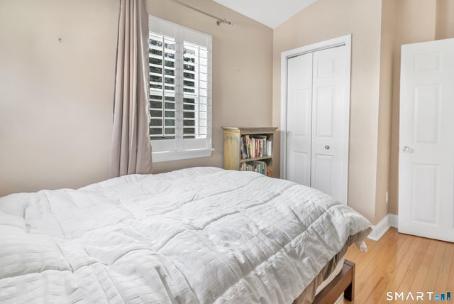 87 James Street, Fairfield, CT 06824