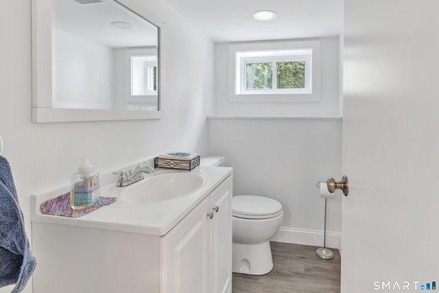 87 James Street, Fairfield, CT 06824