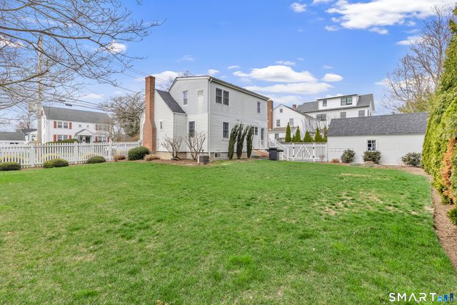 87 James Street, Fairfield, CT 06824