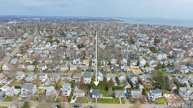 87 James Street, Fairfield, CT 06824