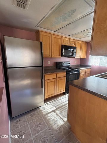 10828 N BILTMORE Drive 154, Phoenix, AZ 85029