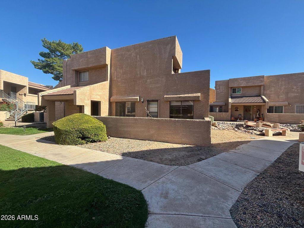 10828 N BILTMORE Drive 154, Phoenix, AZ 85029