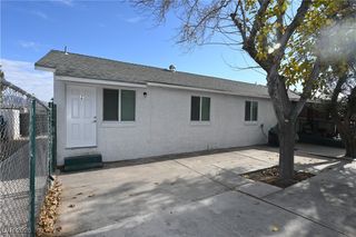 2830 Cedar Street 2, Las Vegas, NV 89104