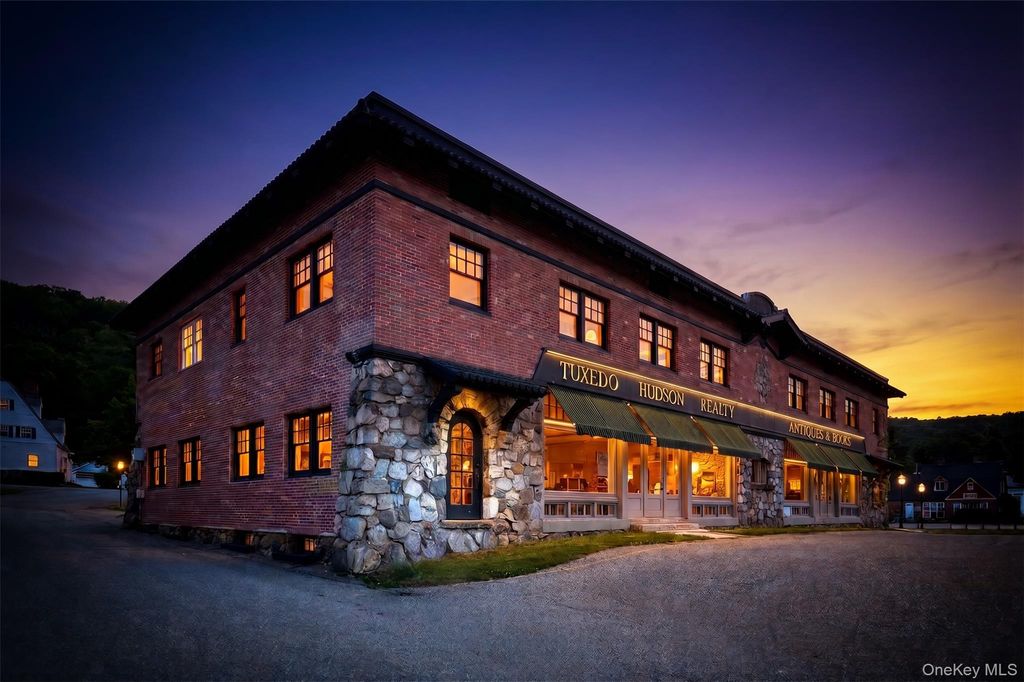 215 NY 17, Tuxedo Park, NY 10987