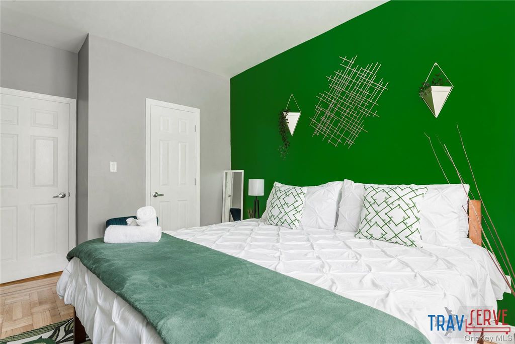 2897 Harrington Avenue 1st Fl, Bronx, NY 10461