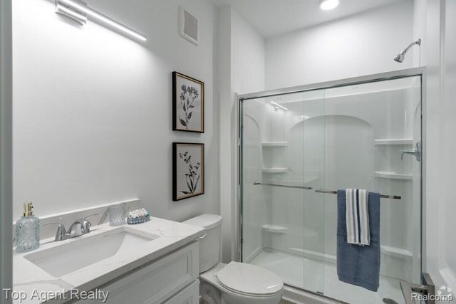 31601 Gabby Court, Chesterfield Township, MI 48047