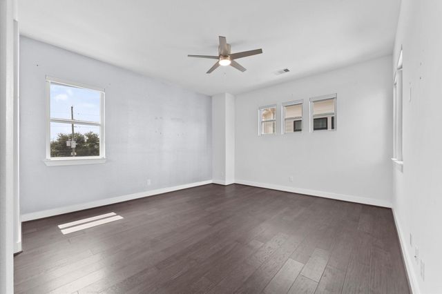 12007 Royal Oaks Run Drive, Houston, TX 77082