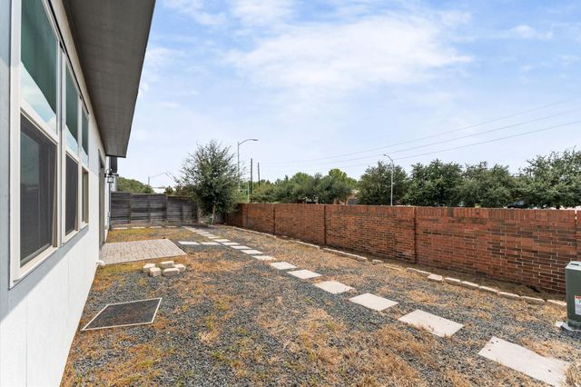 12007 Royal Oaks Run Drive, Houston, TX 77082