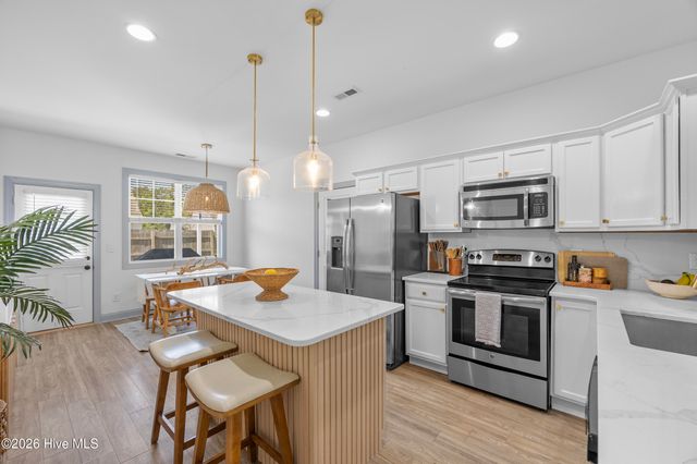 903 Edna Fields Drive, Navassa, NC 28451