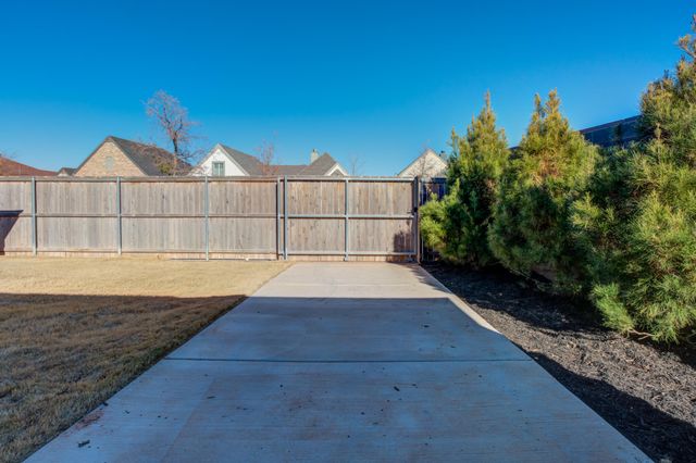 12701 Kenosha Avenue, Lubbock, TX 79423