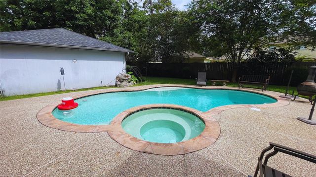 2007 River Falls Drive, Houston, TX 77339