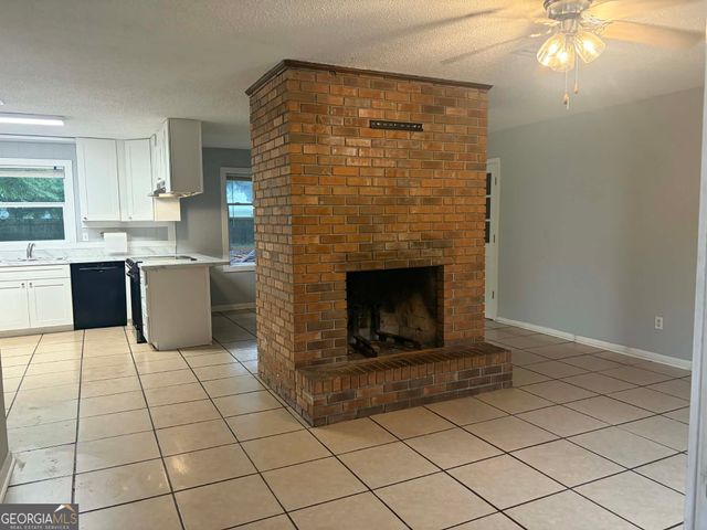 504 Martha Drive, St. Marys, GA 31558