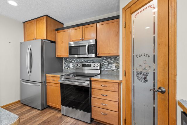 1507 Hidden Trail, Mayer, MN 55360