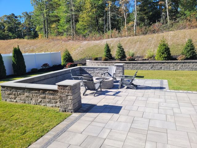 22 Country Club Lane, Mashpee, MA 02649