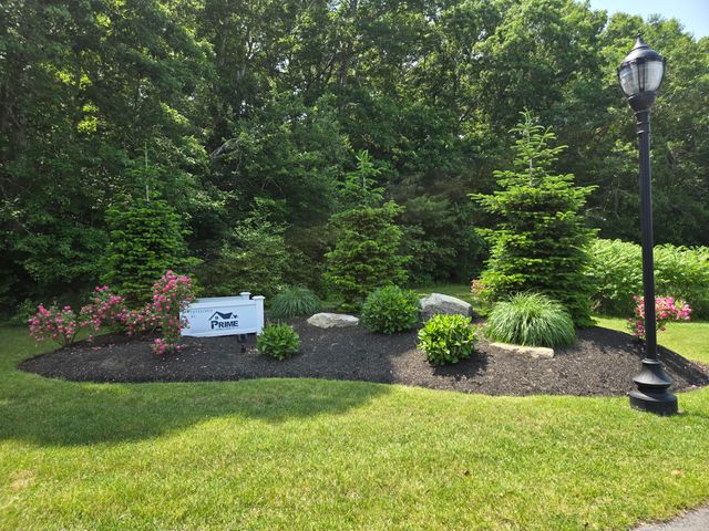 22 Country Club Lane, Mashpee, MA 02649