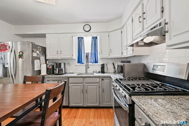 185 Lee Street, West Haven, CT 06516