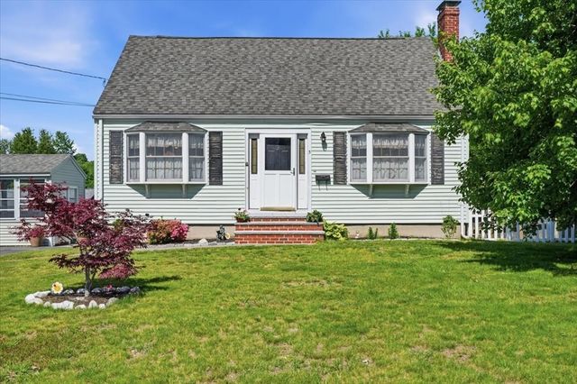 3 Devine Rd, Randolph, MA 02368