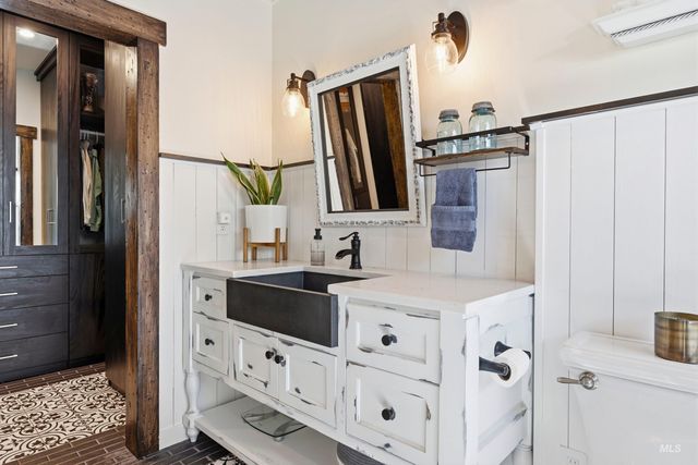 3335 E Red Stone Drive, Boise, ID 83712