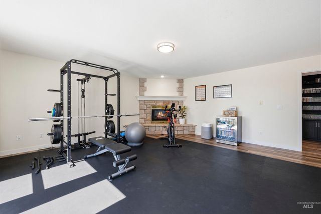 3335 E Red Stone Drive, Boise, ID 83712