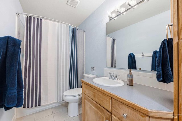 3335 E Red Stone Drive, Boise, ID 83712