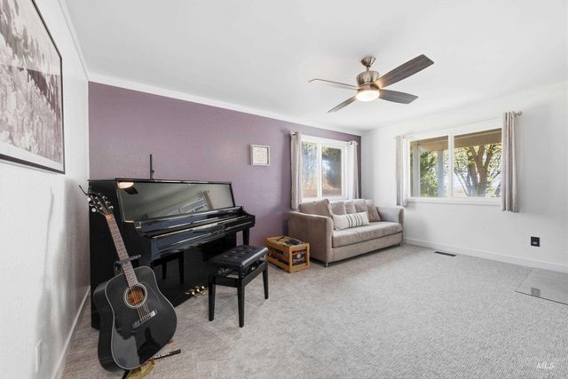 3335 E Red Stone Drive, Boise, ID 83712