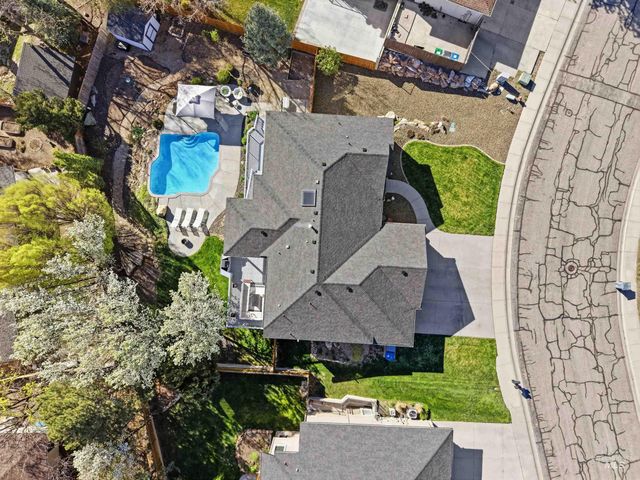 3335 E Red Stone Drive, Boise, ID 83712