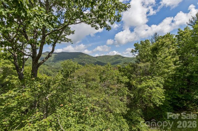 25 Windsong Drive, Fairview, NC 28730
