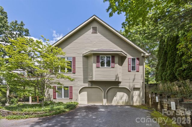 25 Windsong Drive, Fairview, NC 28730