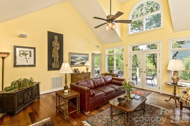 25 Windsong Drive, Fairview, NC 28730