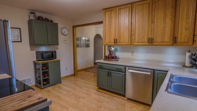 718 Maple Street, Chippewa Falls, WI 54729