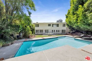2460 Pesquera Drive, Los Angeles, CA 90049