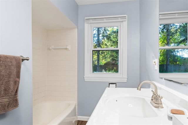 5715 Kalamazoo Avenue, Grand Rapids, MI 49508