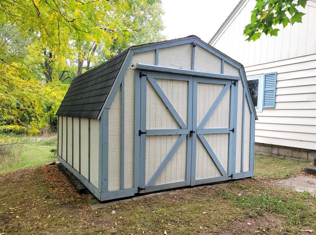 5715 Kalamazoo Avenue, Grand Rapids, MI 49508