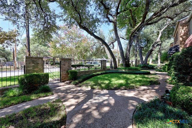 3974 Far West Boulevard, Austin, TX 78731