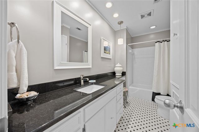 3974 Far West Boulevard, Austin, TX 78731