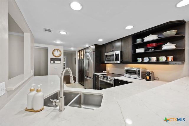 3974 Far West Boulevard, Austin, TX 78731