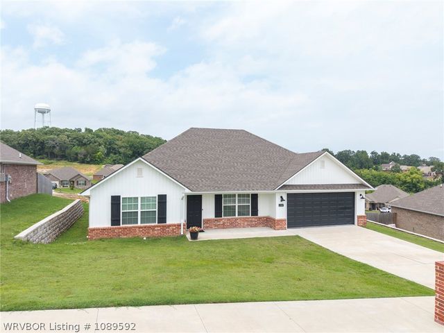 2107 Lisa Lane, Van Buren, AR 72956