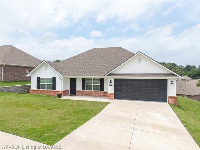 2107 Lisa Lane, Van Buren, AR 72956