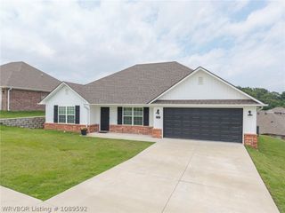 2107 Lisa Lane, Van Buren, AR 72956