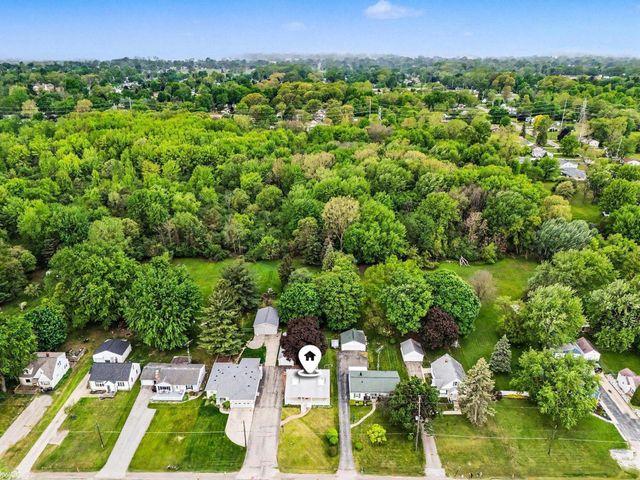 2297 Covert Road, Burton, MI 48509