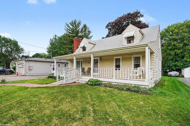 2297 Covert Road, Burton, MI 48509