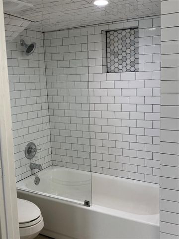 2204 Terry Street, Houston, TX 77009